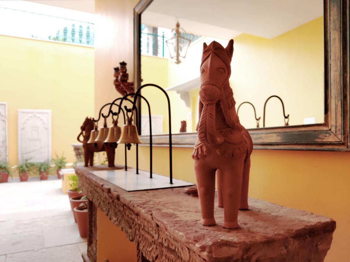 Premkunj Hotell Udaipur Exteriör bild