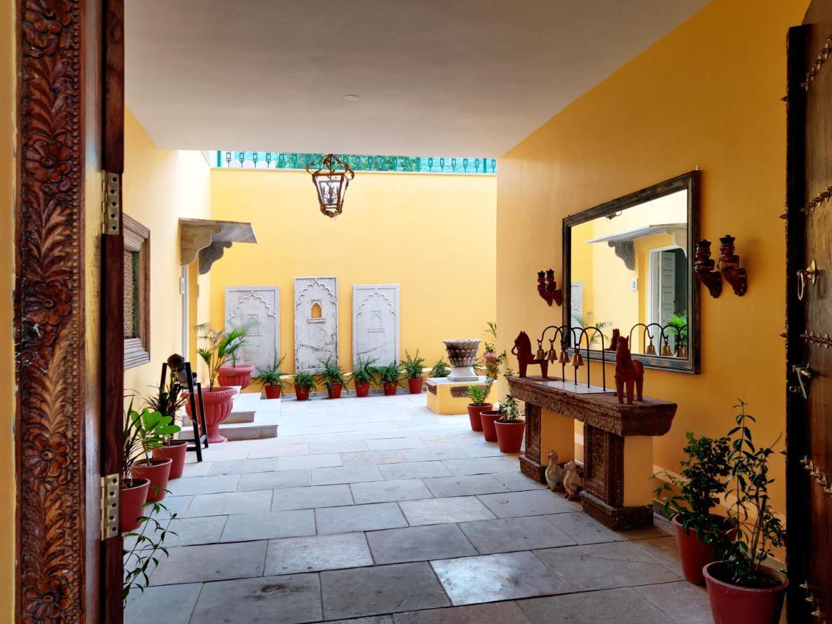 Premkunj Hotell Udaipur Exteriör bild