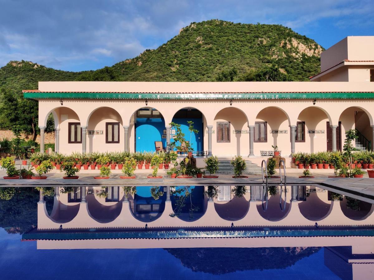 Premkunj Hotell Udaipur Exteriör bild
