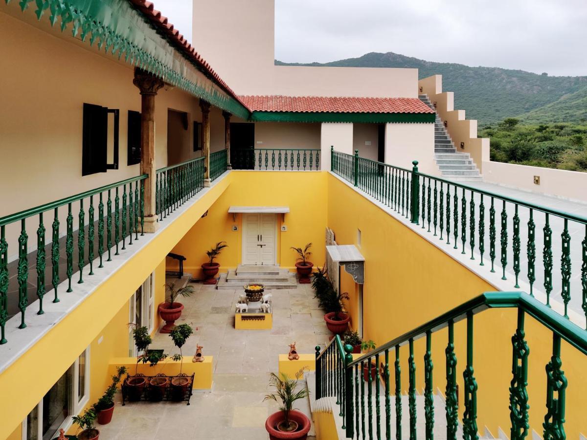 Premkunj Hotell Udaipur Exteriör bild